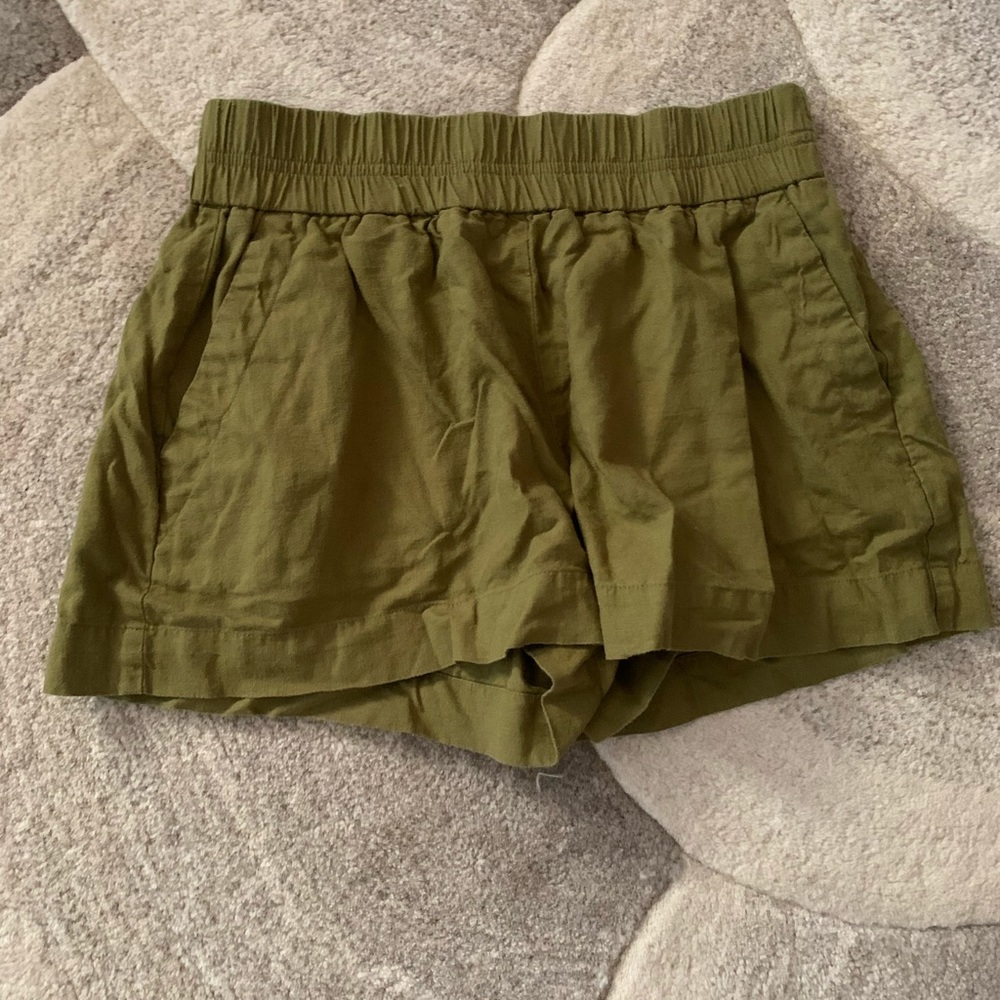 A New Day Paperbag short